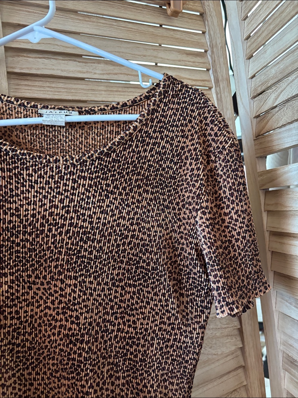 Jaipur Tan and Black Print Short Sleeve Top Medium - Picture 2 of 3